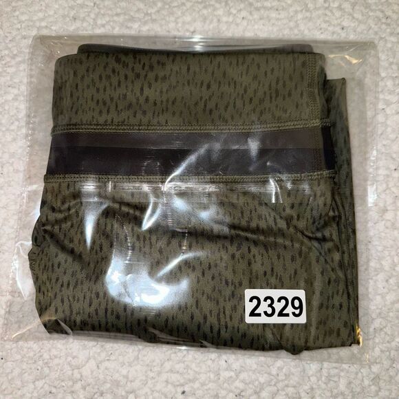 Lululemon Women’s Inspire Crop II Leggings Olive Black Size 6 EUC - Picture 11 of 11